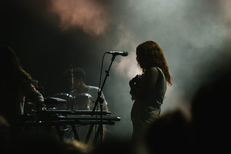 Altin Gün en concert, photo Noise Injection