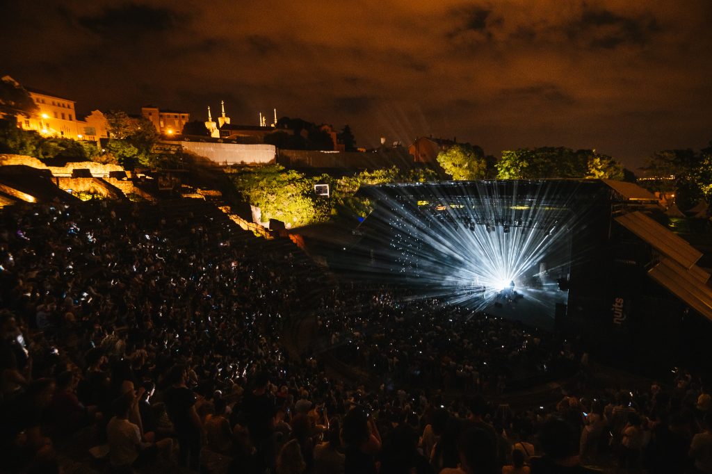 Altin Gün en concert