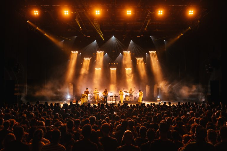 Altin Gün en concert, photo Noise Injection