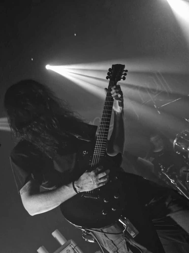 Shores of Null en concert, photo Noise Injection