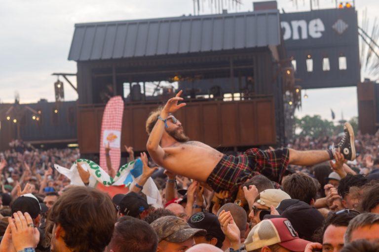Flogging Molly en concert, photo Noise Injection