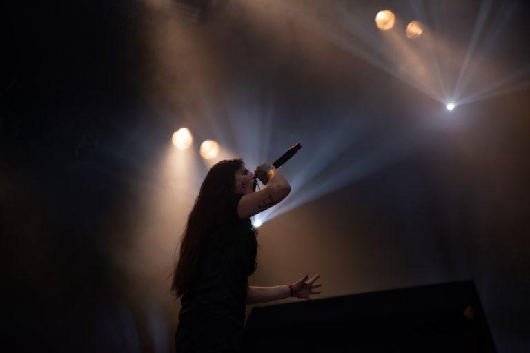 Akiavel en concert, photo Noise Injection