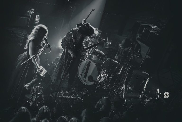 Kalandra en concert, photo Noise Injection