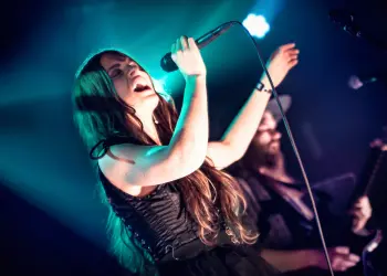 Kalandra de retour à Lyon le 25 mars 2027, une troisième venue attendue à La Rayonne 4 Photos Concerts