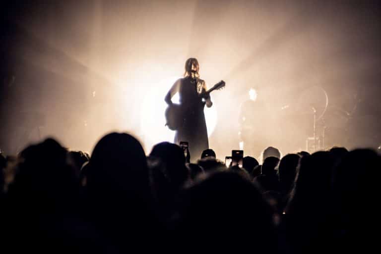 Chelsea Wolfe en concert, photo Noise Injection