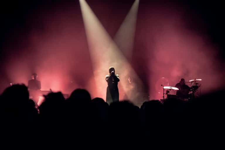 Chelsea Wolfe en concert, photo Noise Injection
