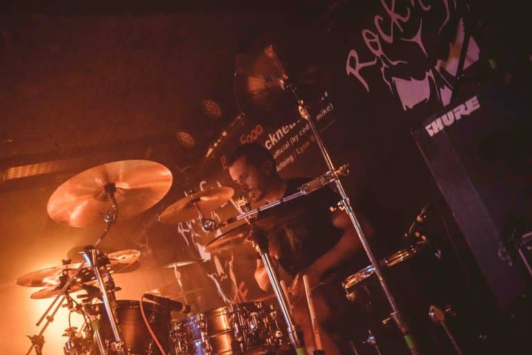 Equals Infinity en concert, photo Noise Injection