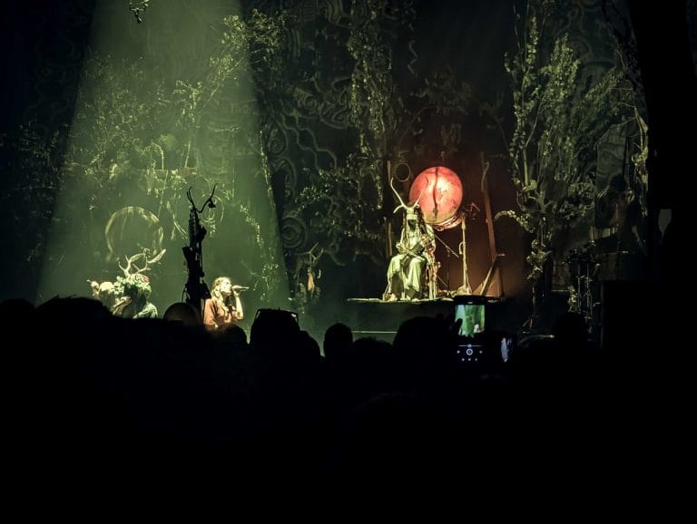 Heilung en concert, photo Noise Injection