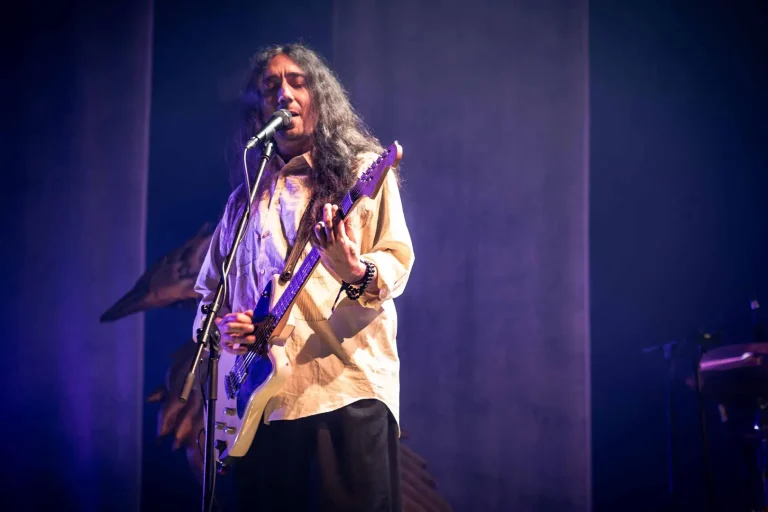 Alcest en concert, photo Noise Injection