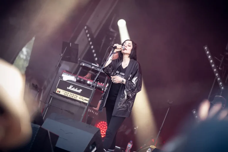 Crippled Black Phoenix en concert, photo Noise Injection