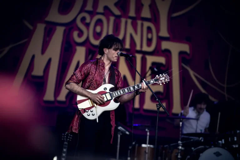 Dirty Sound Magnet en concert, photo Noise Injection