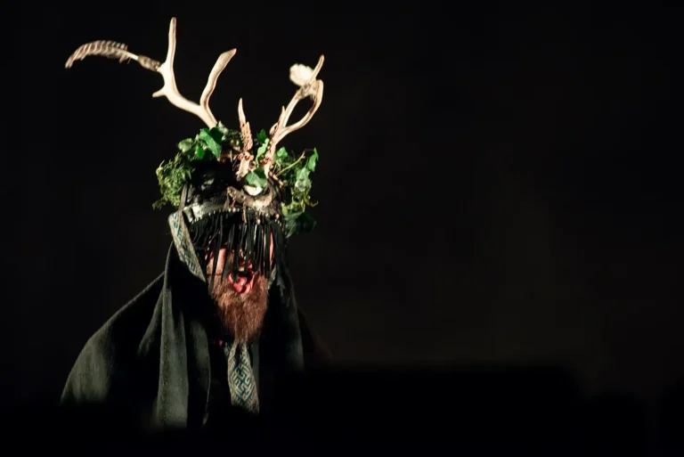 Heilung en concert, photo Noise Injection