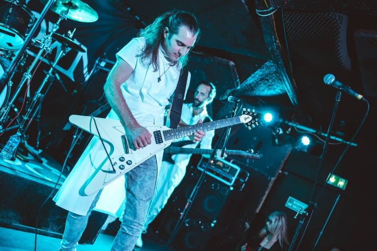 Kingcrown en concert, photo Noise Injection