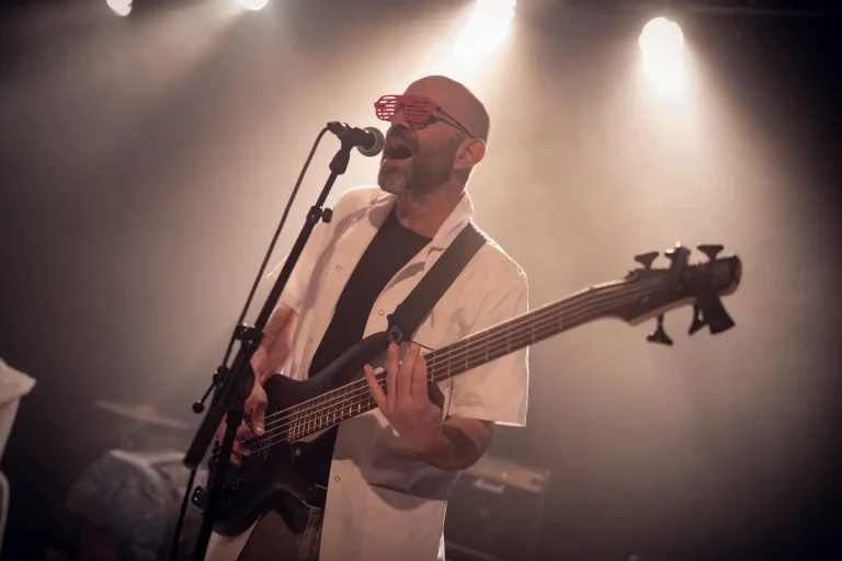 Gagner de l'Argent en concert, photo Noise Injection