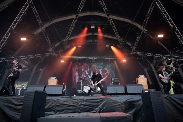 Conjurer en concert, photo Noise Injection