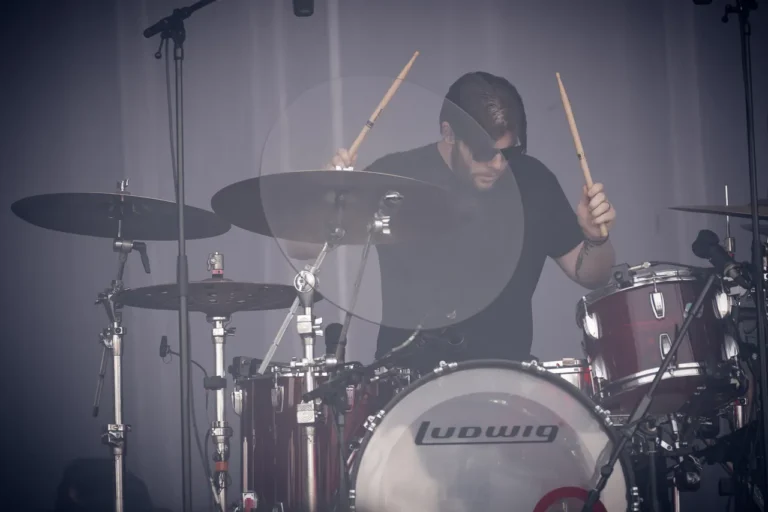 Loathe en concert, photo Noise Injection