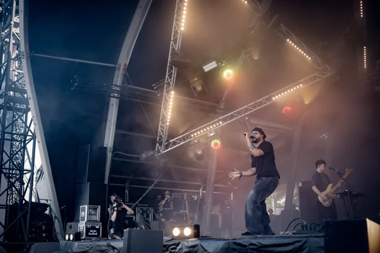 Loathe en concert, photo Noise Injection