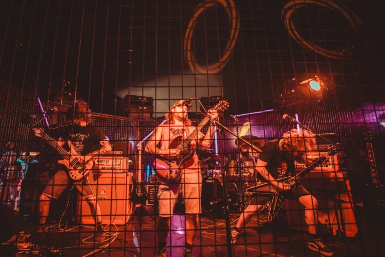 Healer en concert, photo Noise Injection