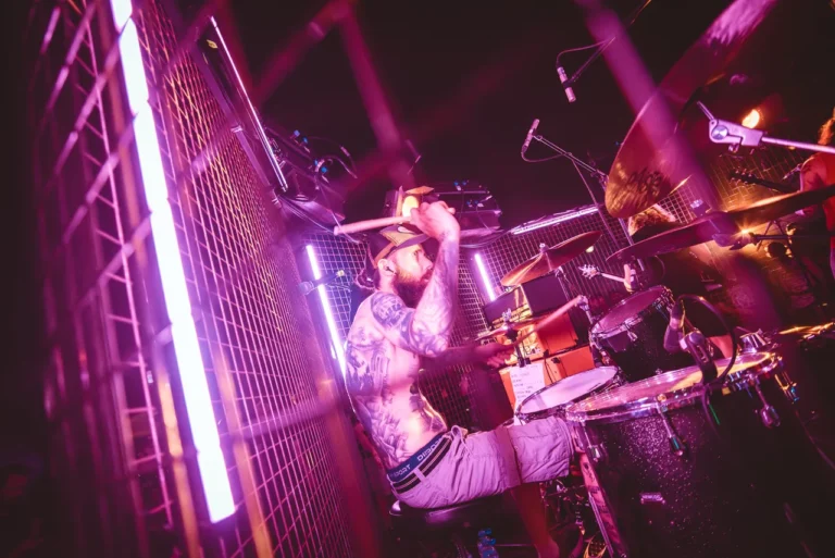 Healer en concert, photo Noise Injection